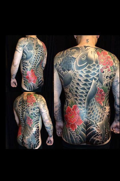 tatouage japonais dos femme|Signification des Tatouages Japonais